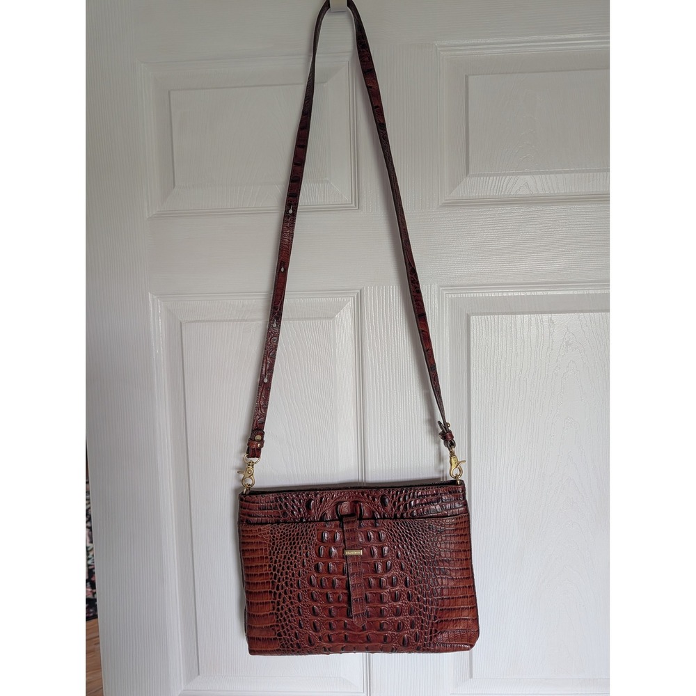 Brahmin Remy Crossbody‎ Bag Pecan Croc Embossed Leather Brown Gold Tone Hardware